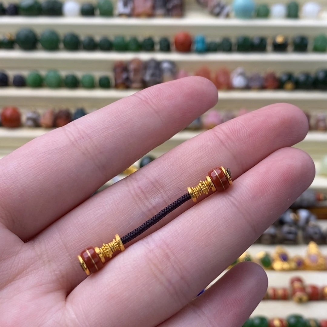 招***车南红玛瑙18K金镶嵌颈饰