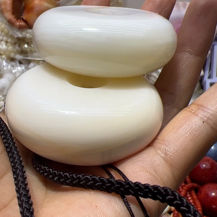 大果紫檀（缅甸花梨）拆大扣子