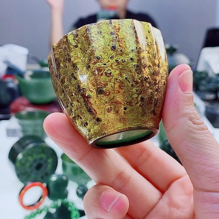 和田玉（青玉）未镶嵌把件