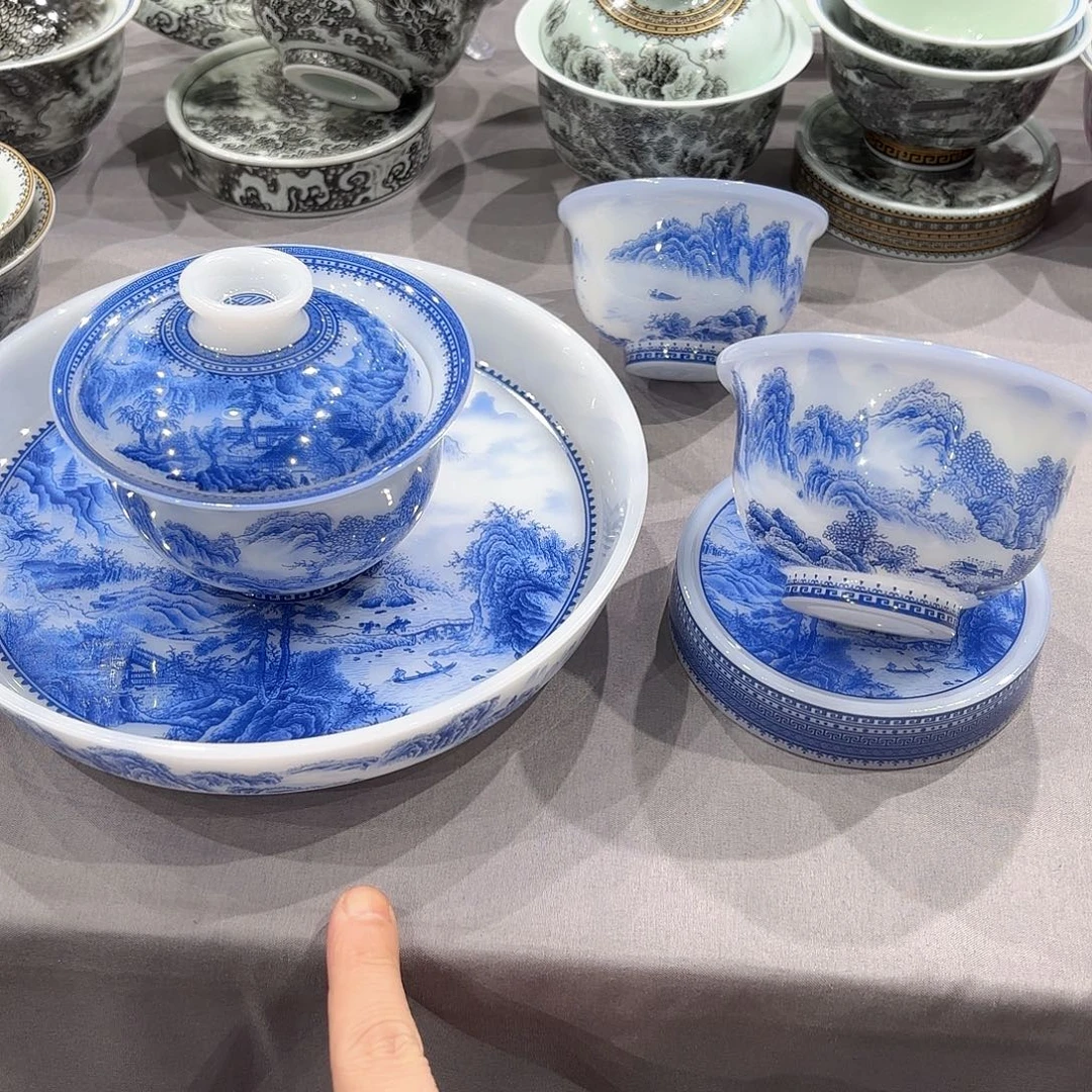 瓷片景德镇陶瓷学院副院长兼