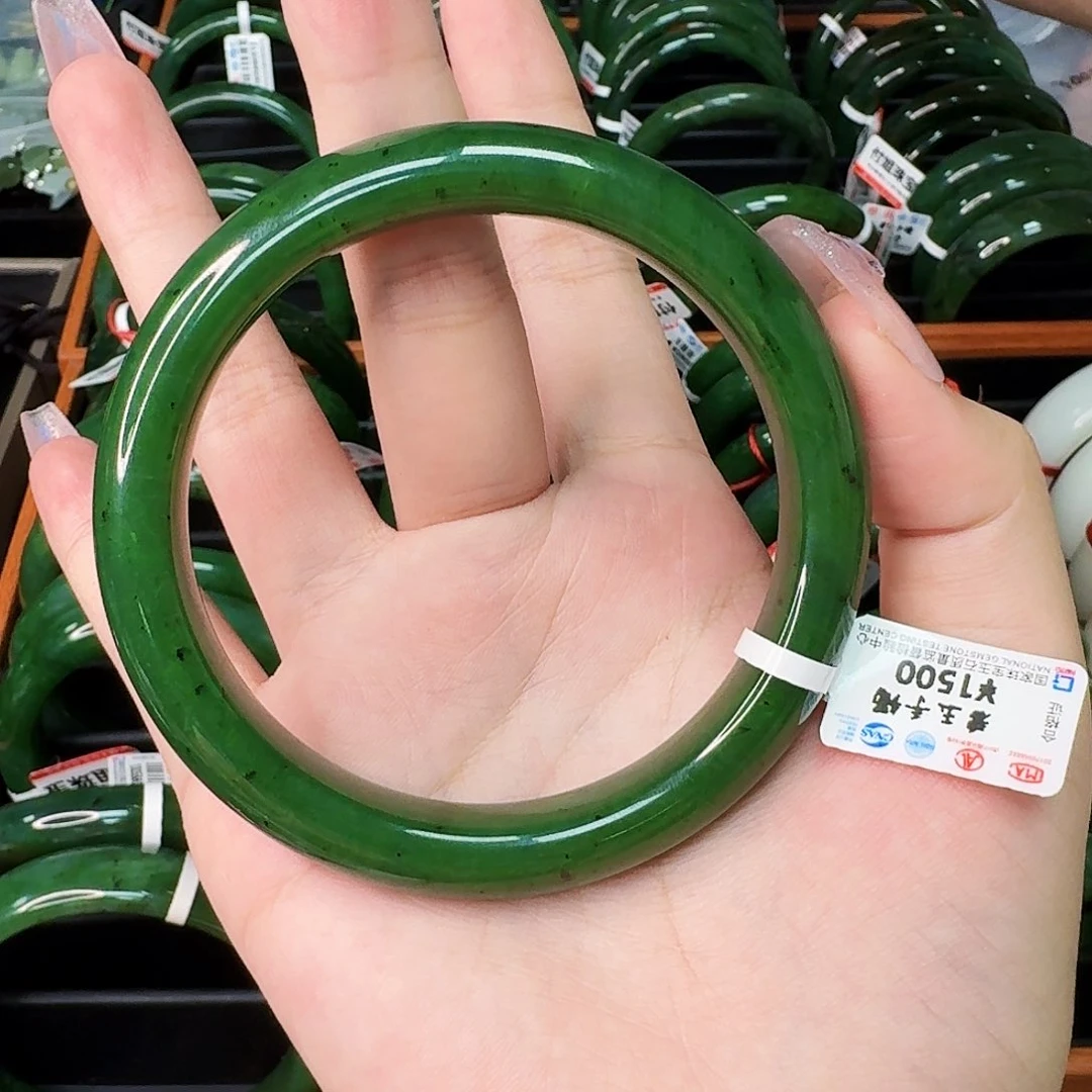 和田玉手镯未镶嵌棋**妈手镯63