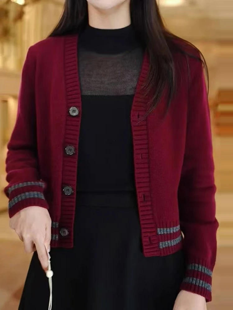 春秋新款女士毛衣披肩外搭二八月短款外套洋气减龄针织开衫薄款