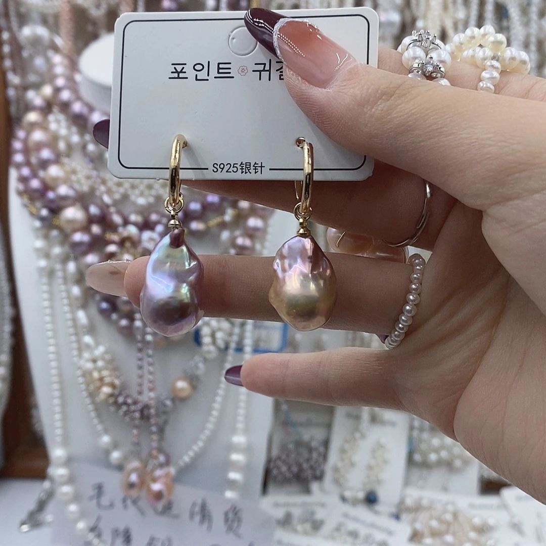 淡水珍珠银S925镶嵌耳饰