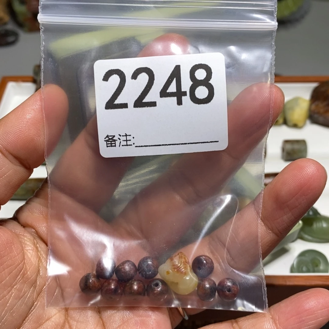 颈饰未镶嵌透闪石质玉之****g