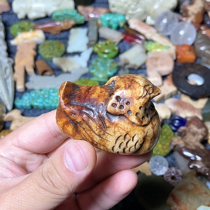 和田玉未镶嵌颈饰142