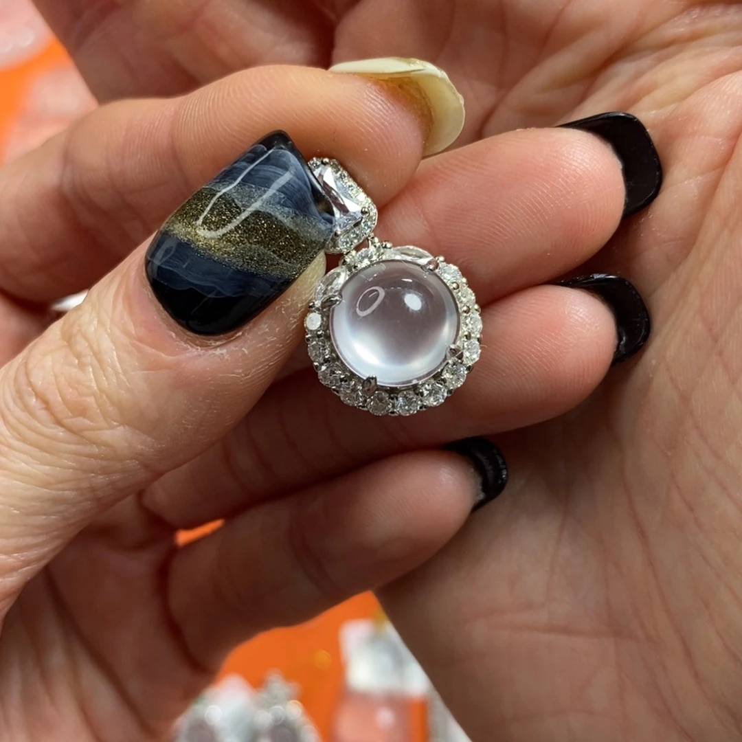 石英质玉蛋面未镶嵌黑****黑