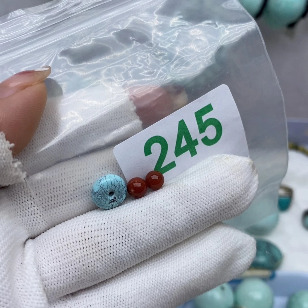 南红玛瑙未镶嵌珠宝奇石