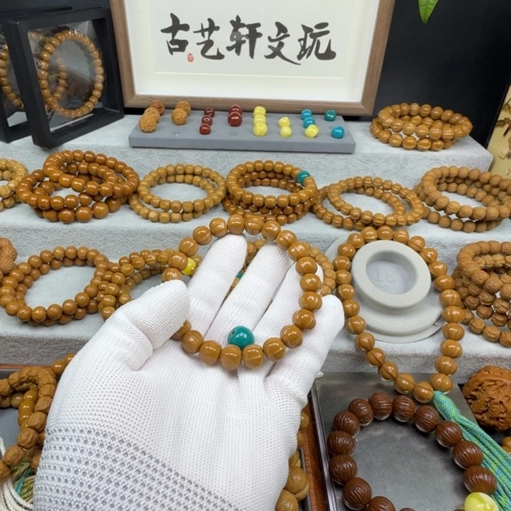 魑***魉鲨鱼背➕配饰猴头手串