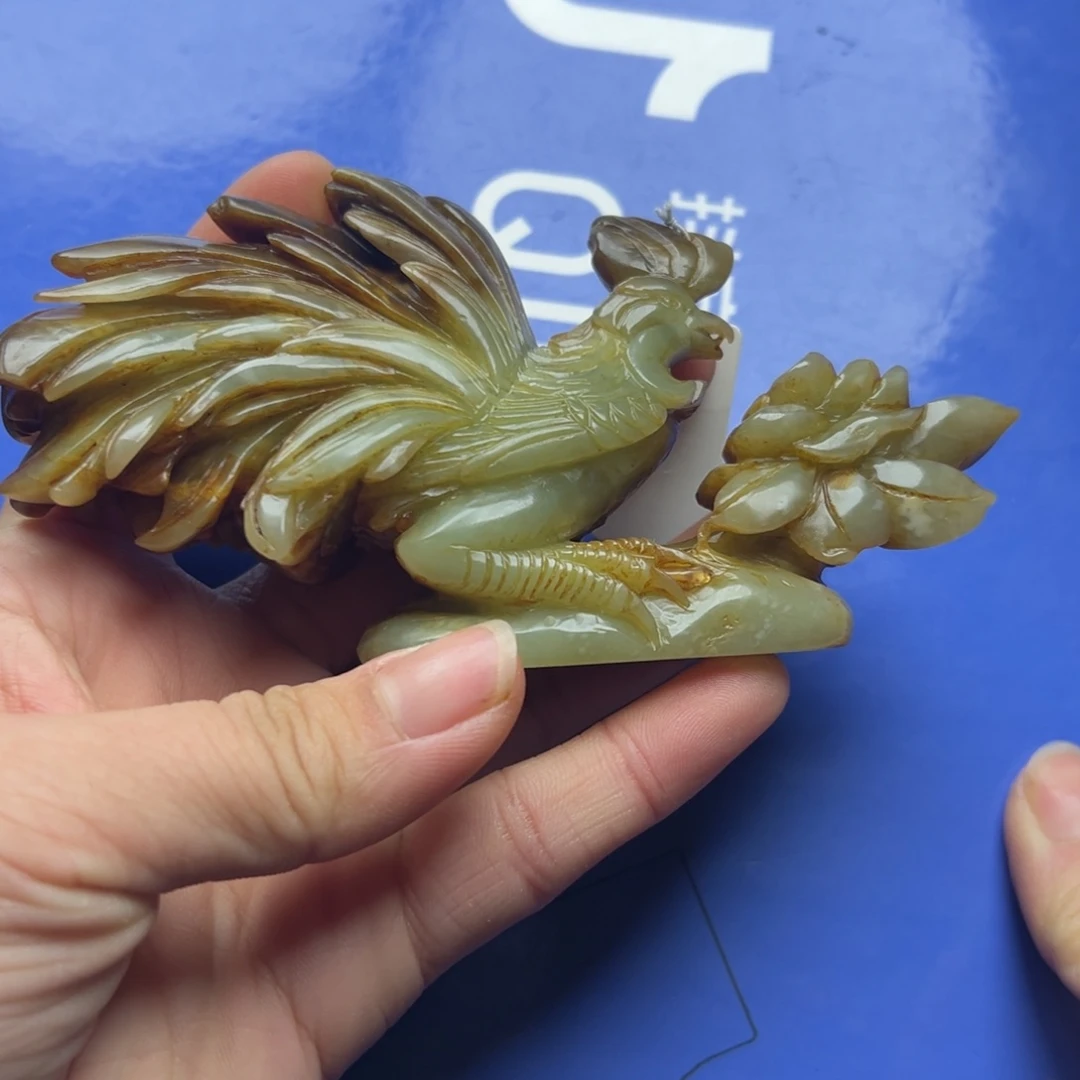 和田玉未镶嵌把件人**值