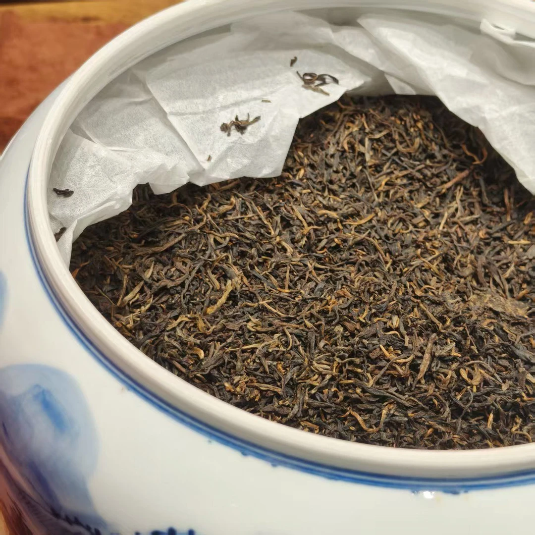 【桥老爷私藏】2004年乔木茶王原料 普洱生散茶 48g