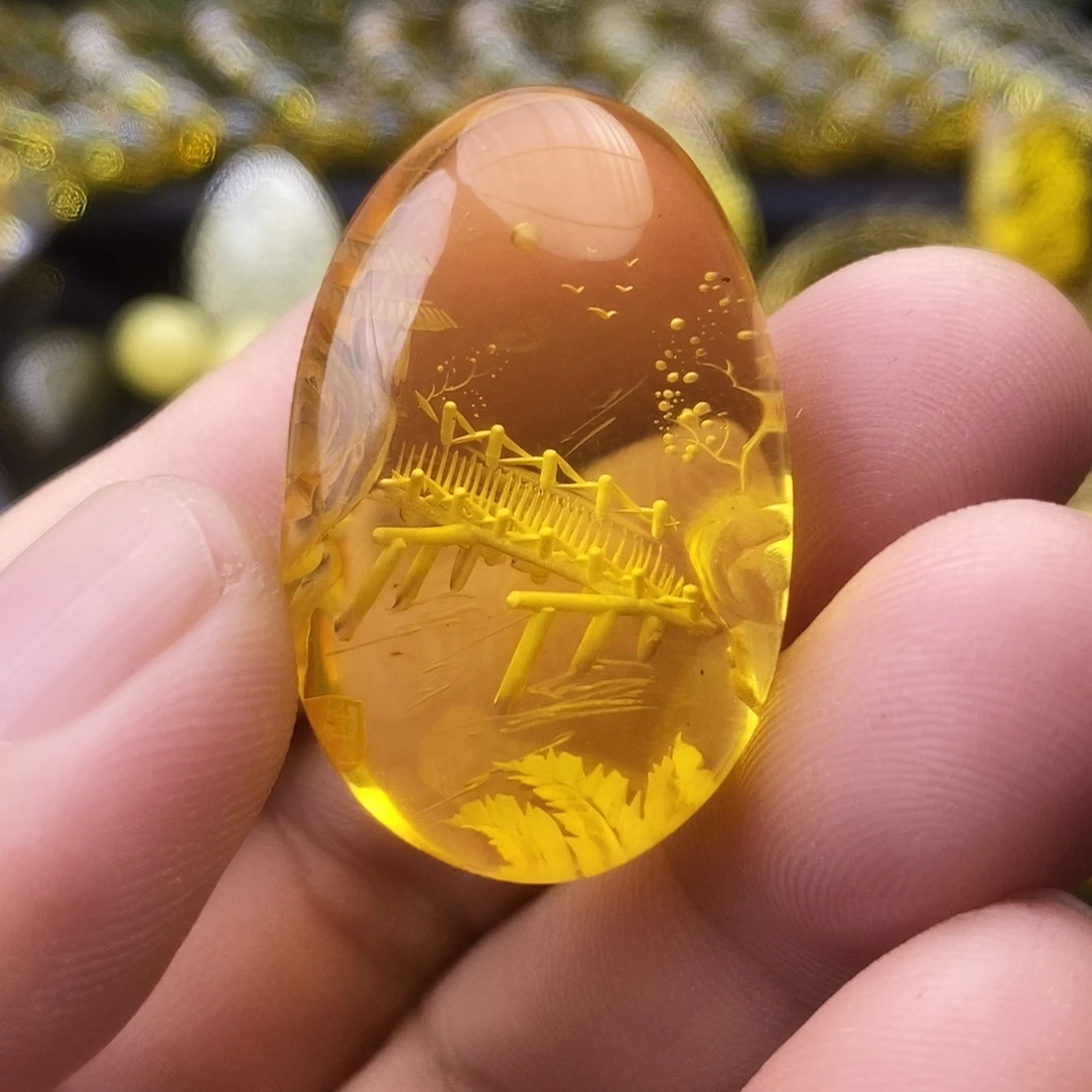金珀未镶嵌吊坠(不含链)