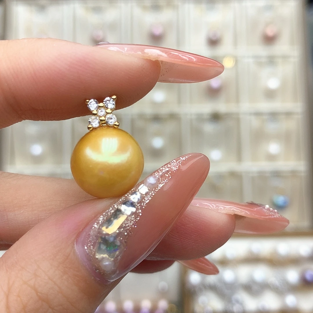 淡水珍珠合金颈饰