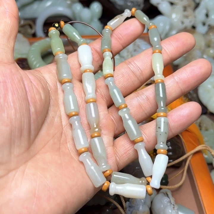 未镶嵌和田玉（糖玉）珠宝奇石蓝***～