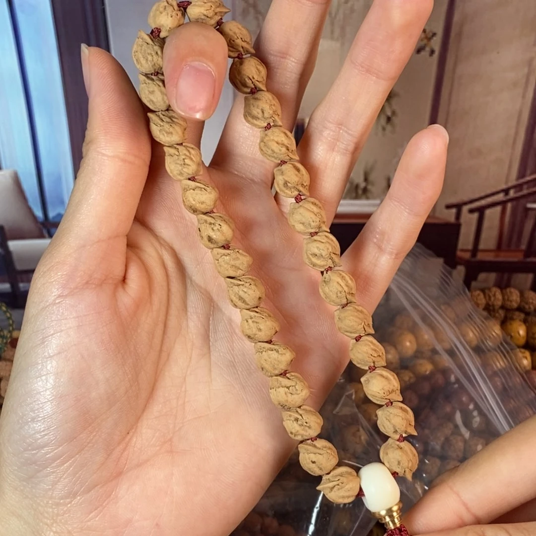 吊坠柏香籽/百香籽35号灵蛇手持卡9+