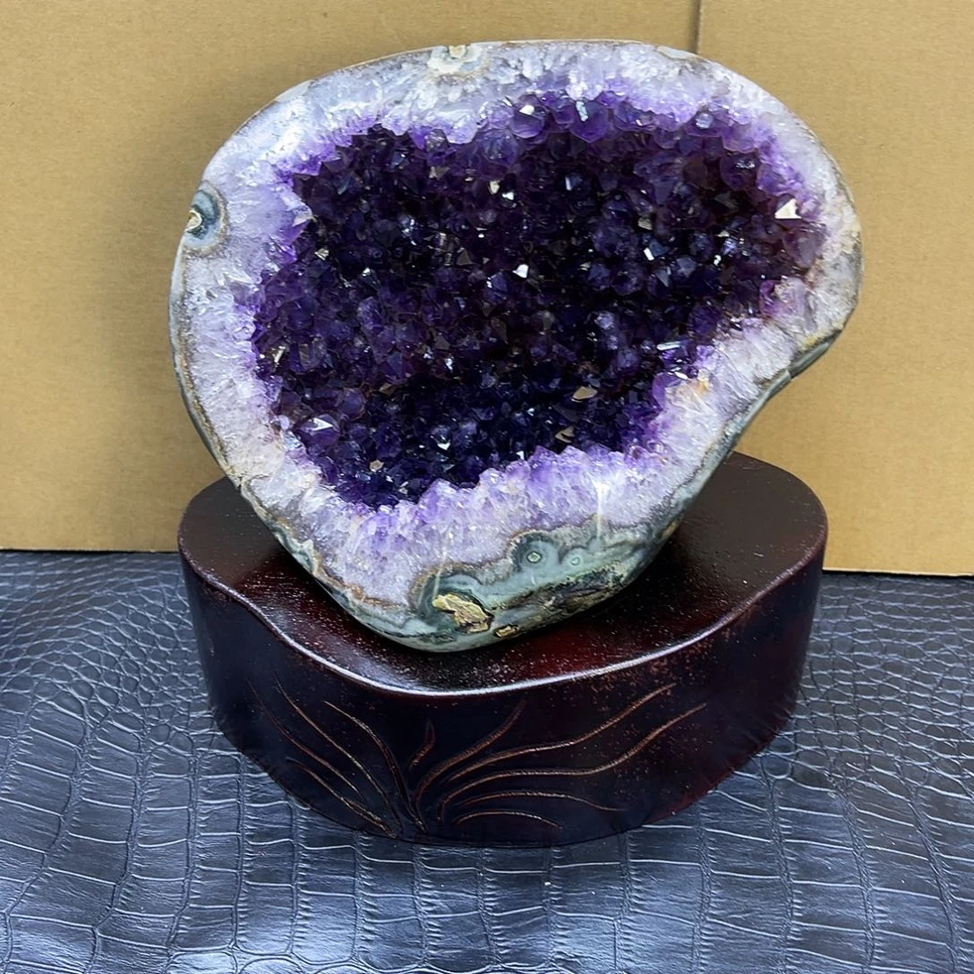 紫晶大型摆件（非配饰）未镶嵌