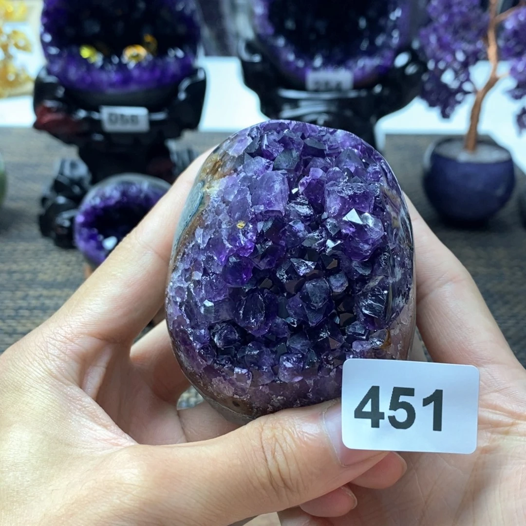 紫晶未镶嵌大型摆件（非配饰）