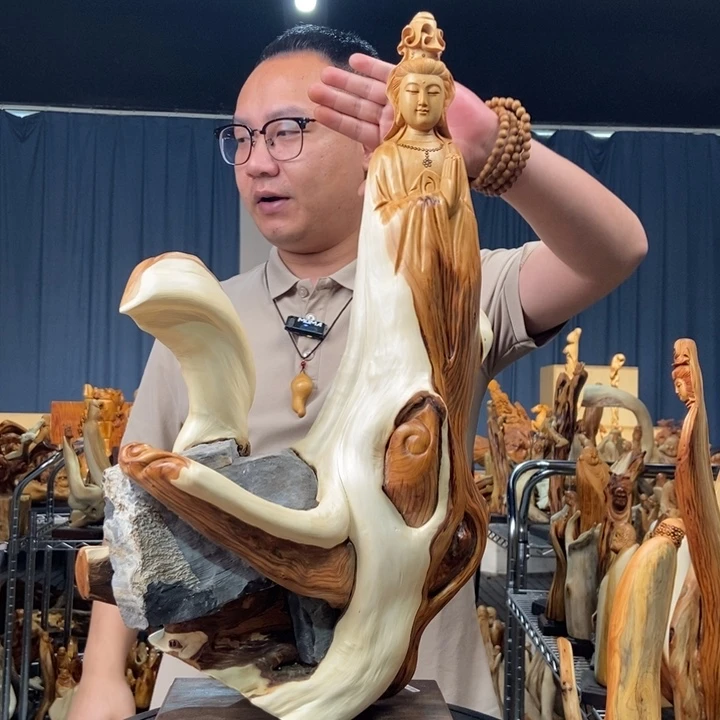 柏木（崖柏）随型摆件