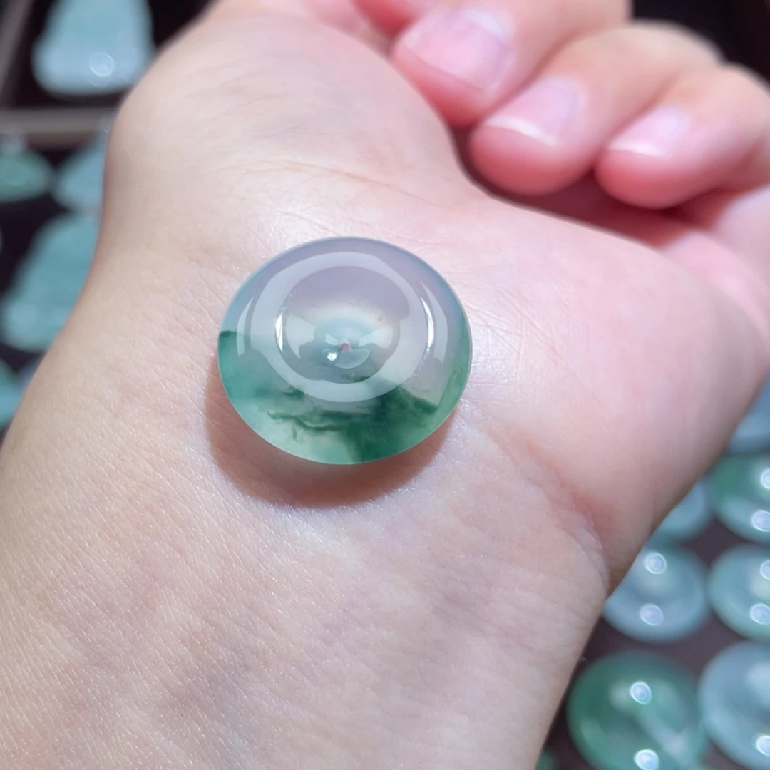 颈饰未镶嵌翡翠扣子