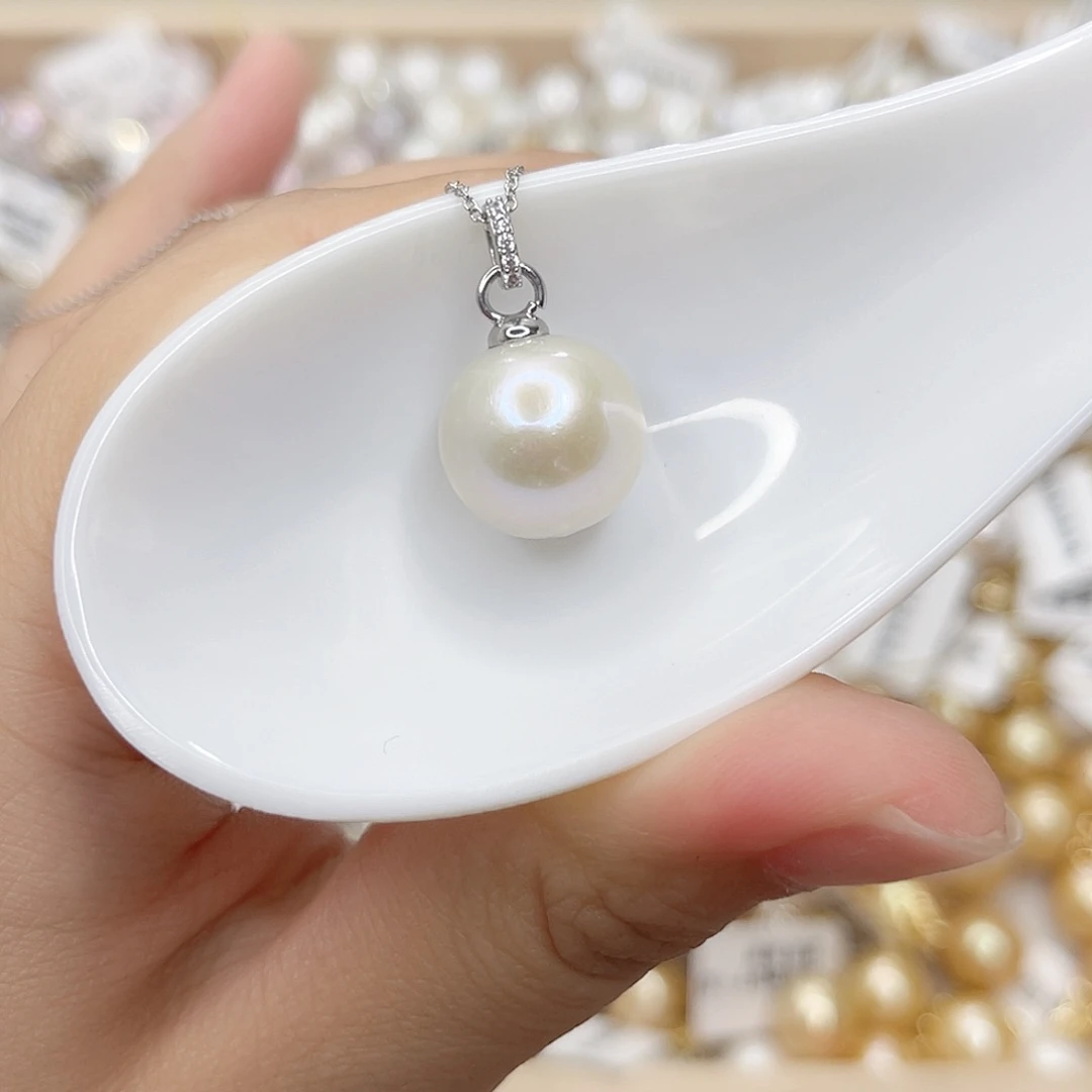 淡水珍珠合金吊坠(赠链)