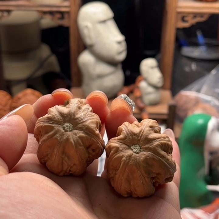 一***二文玩核桃把件楸大胖46