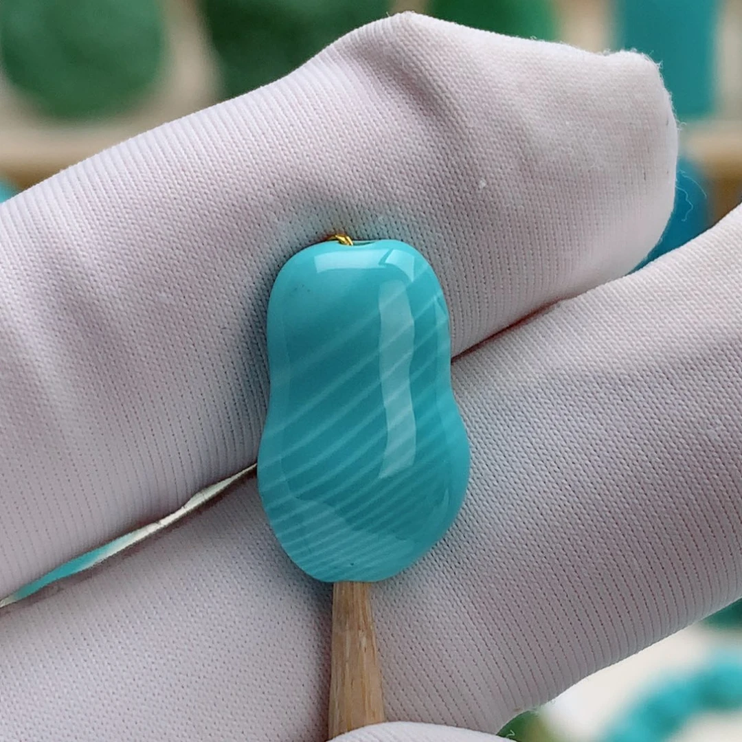 绿松石未镶嵌挂件