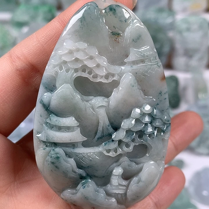 翡翠未镶嵌颈饰山水福利