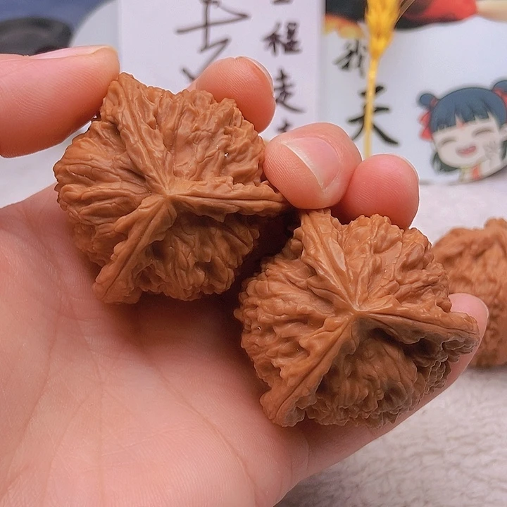 吊坠文玩核桃天*三棱