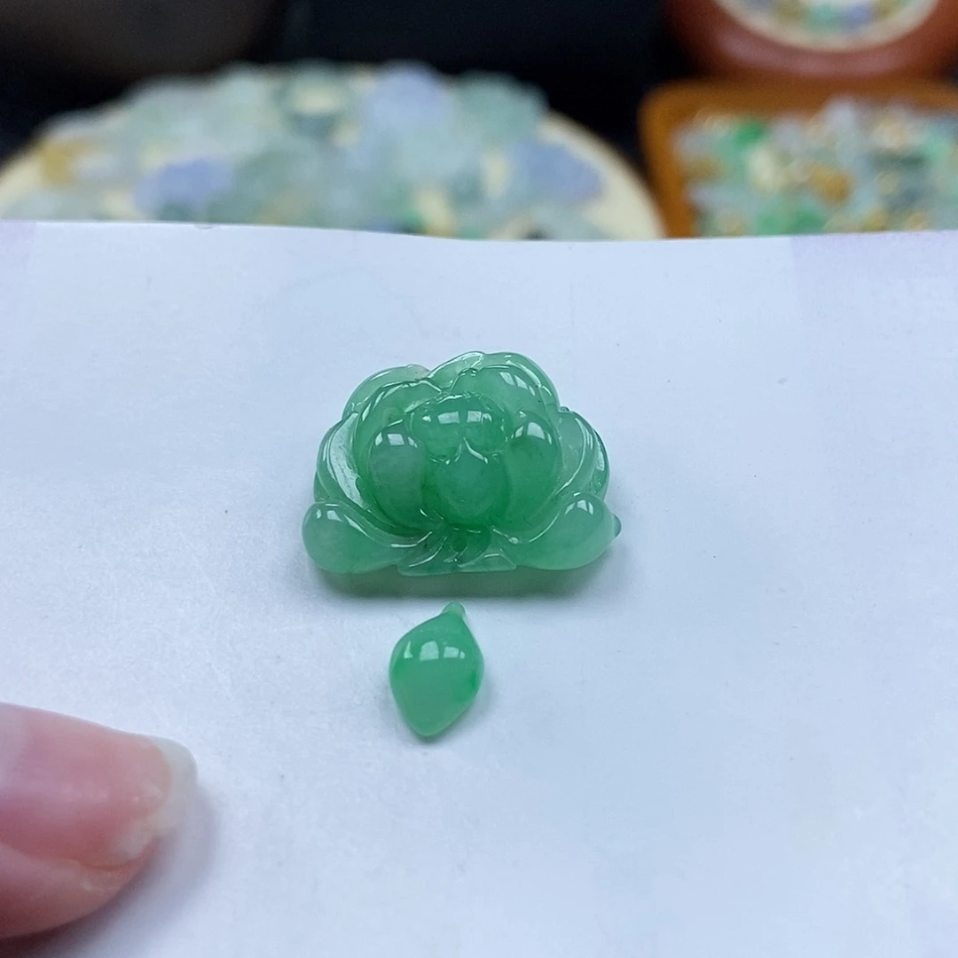 未镶嵌挂件翡翠自**.闪