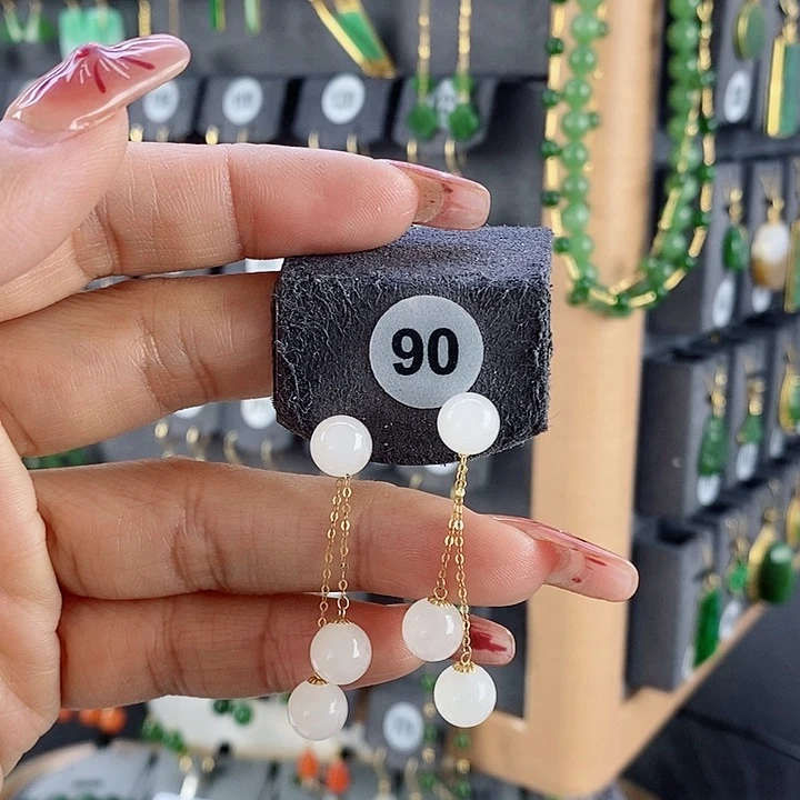 和田玉耳饰18K金镶嵌