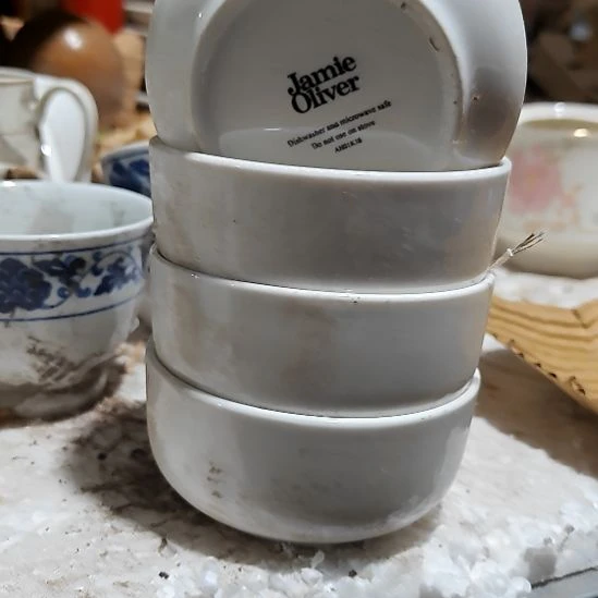 摆件陶瓷盘子碗啥都有