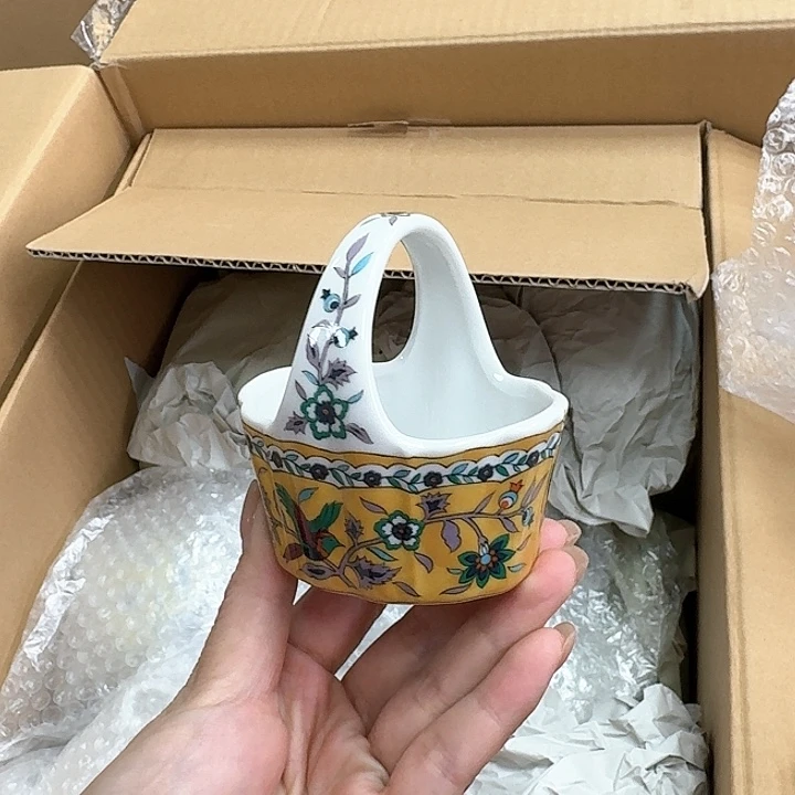 阿*瓷器。 瓷器。