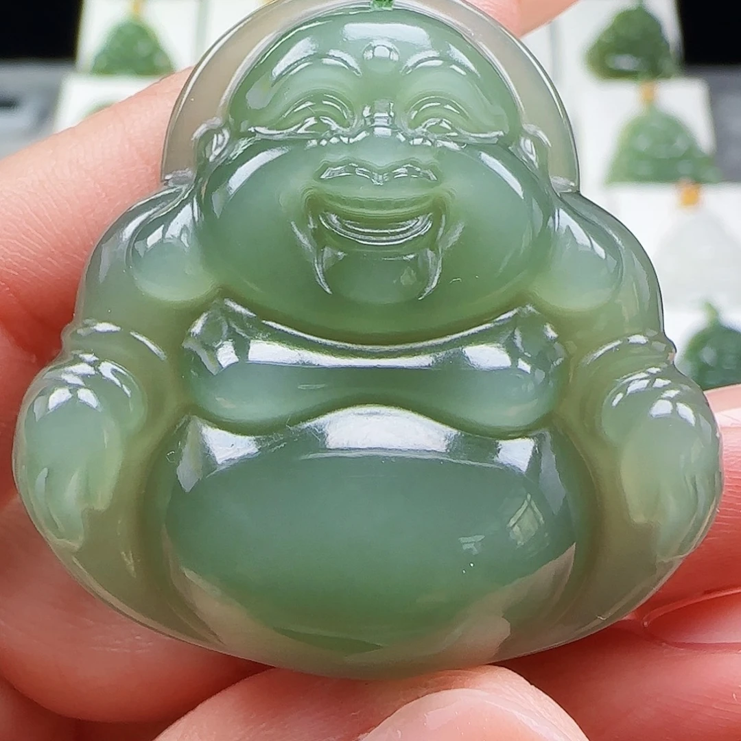 和田玉未镶嵌吊坠(赠链)