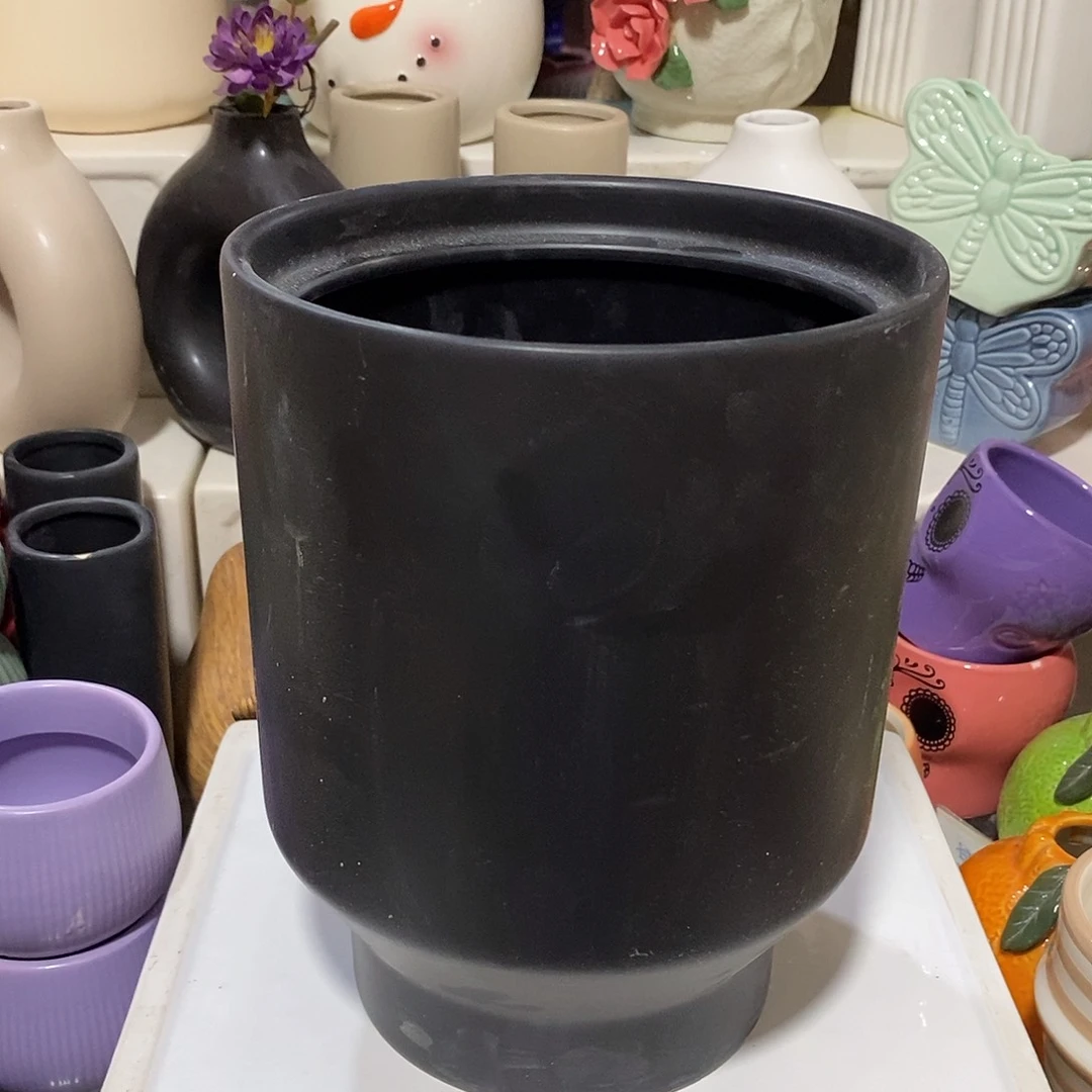 杯子陶盆有孔 瑕疵介意勿拍