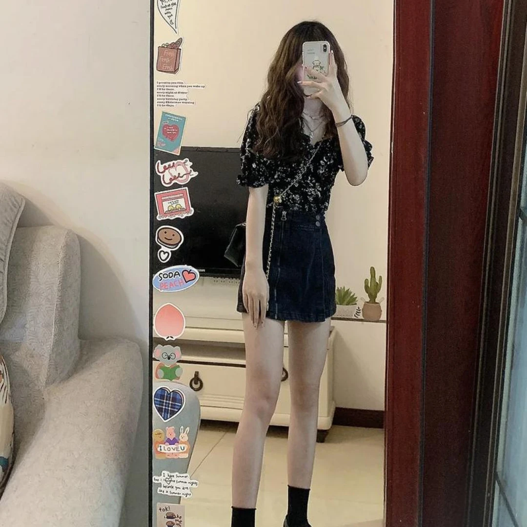 夏装多巴胺穿搭一整套减龄chic甜辣小个子碎花上衣裙裤两件套装女