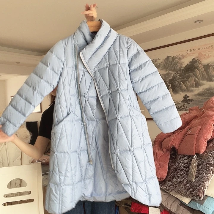 17号 斜拉链雾霾蓝羽绒服