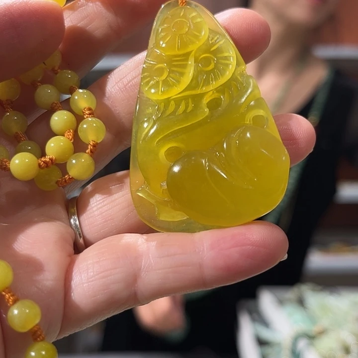 岫玉未镶嵌毛衣链