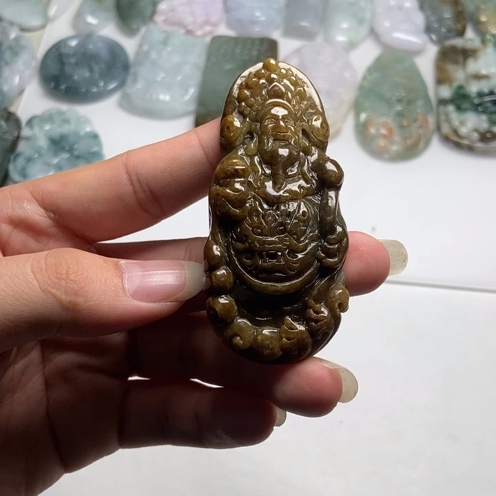 翡翠未镶嵌颈饰财爷25