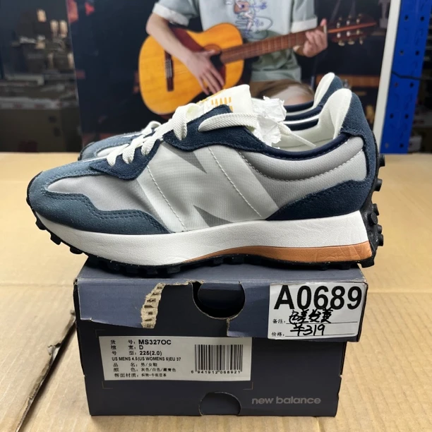 A0689 NEW BALANCE MS327OC 37码运动鞋直播微瑕疵 无售后