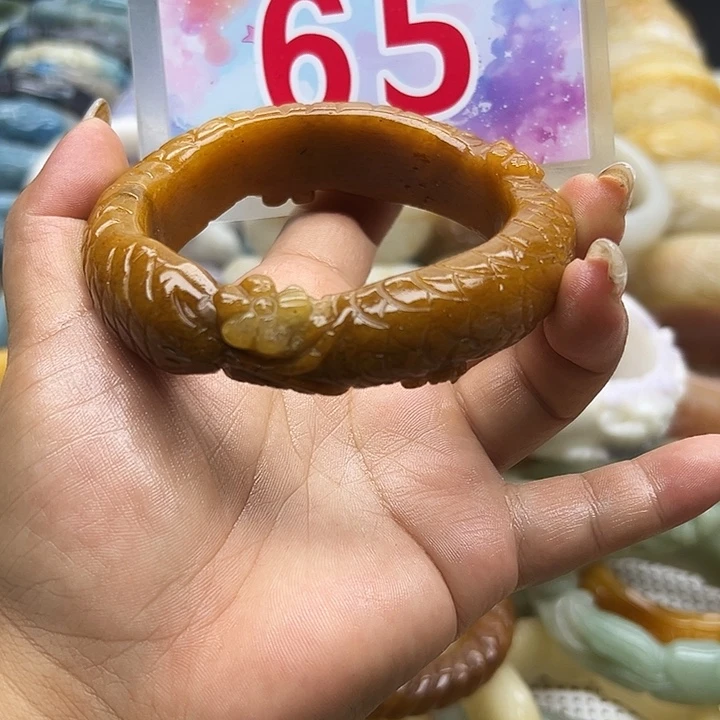 石英岩玉手镯未镶嵌