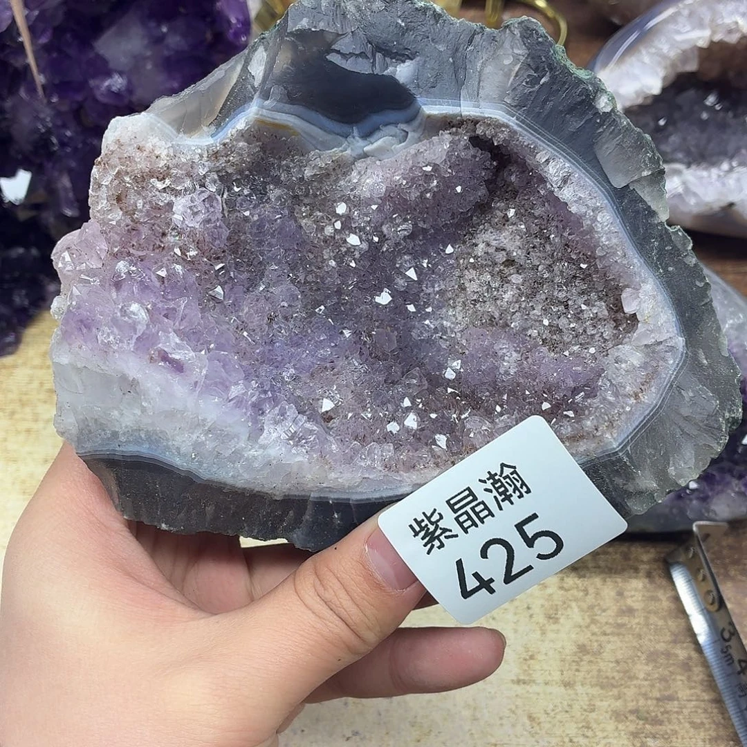 紫晶未镶嵌大型摆件（非配饰）