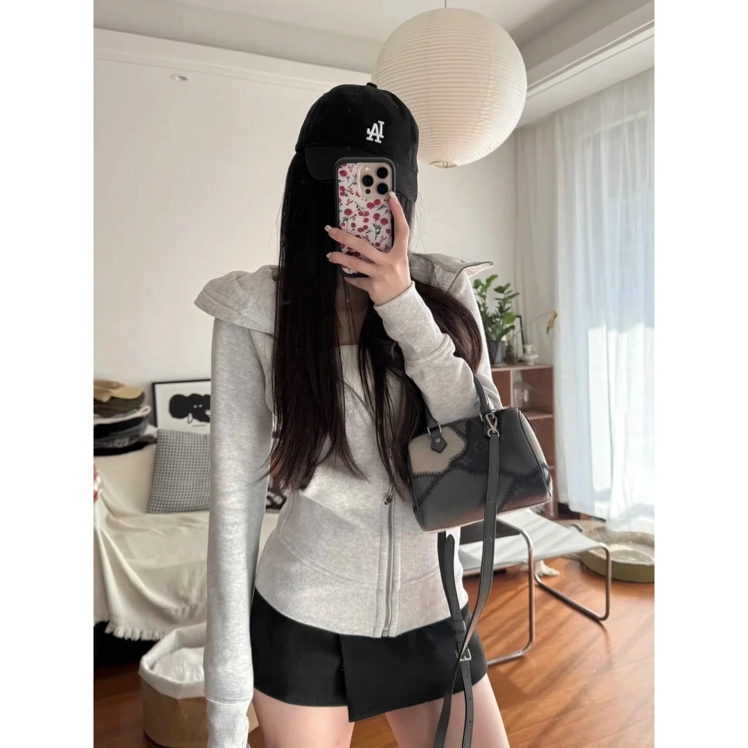 灰色修身连帽卫衣外套女款早秋季穿搭2025新款收腰鱼骨内搭薄上衣