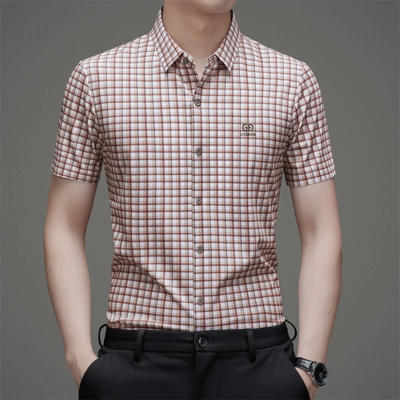 老爷车冰丝短袖男格子时尚无痕弹力抗皱夏季休闲中青年男士衬衫