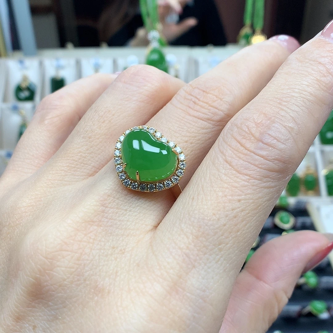 和田玉（碧玉）18K金镶嵌戒指1012