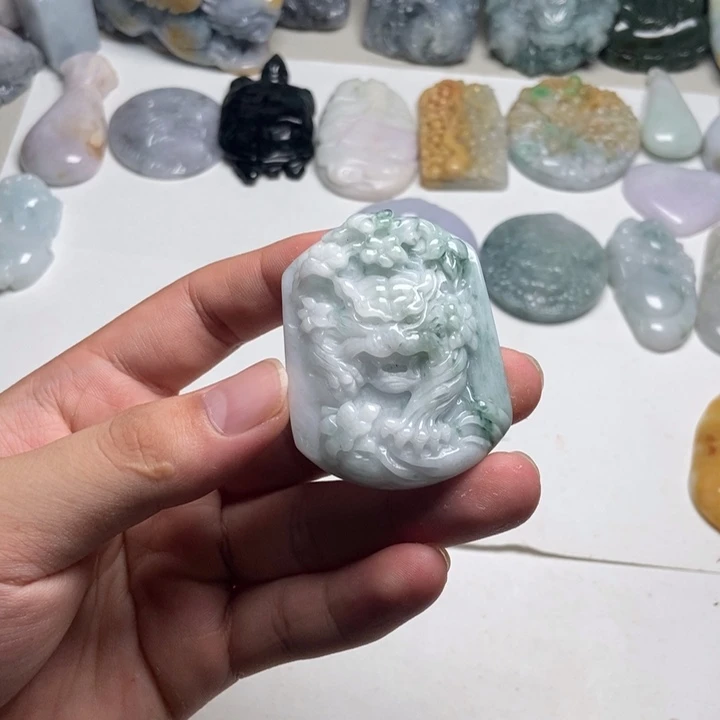 未镶嵌定制翡翠虎牌16