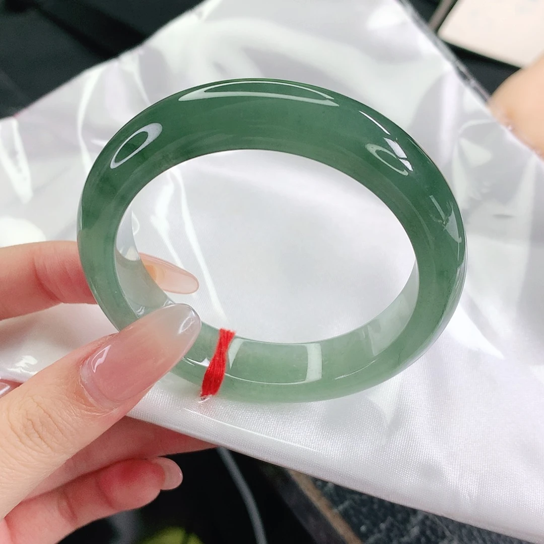 未镶嵌手镯翡翠53圈