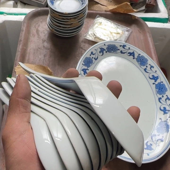 阿***哥1偏远地区不包邮的