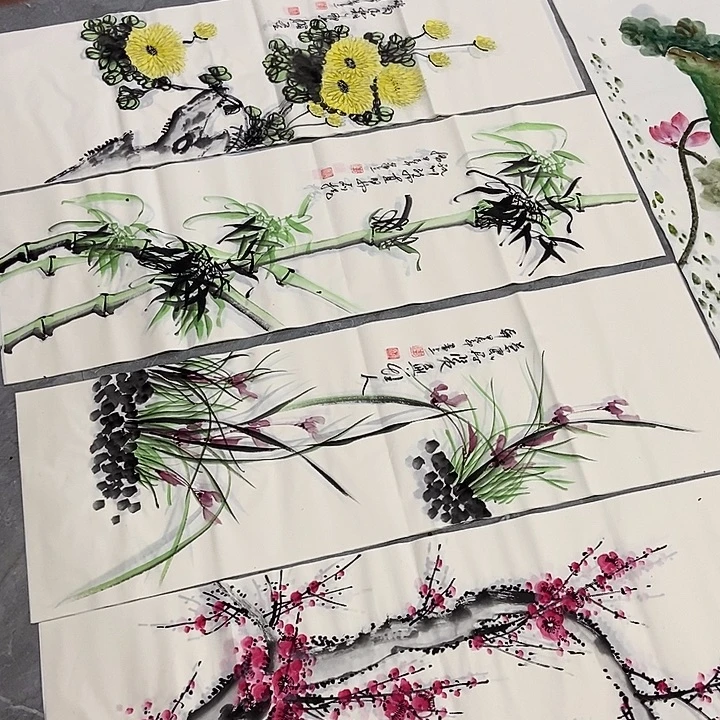 小周画廊的直播间