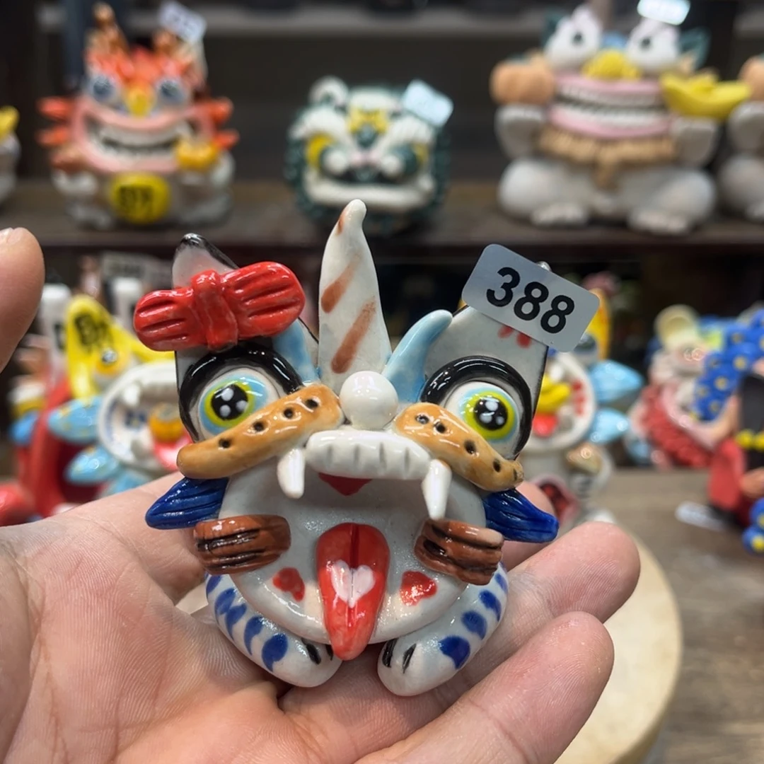 陶瓷纯手工抽象陶瓷摆件388