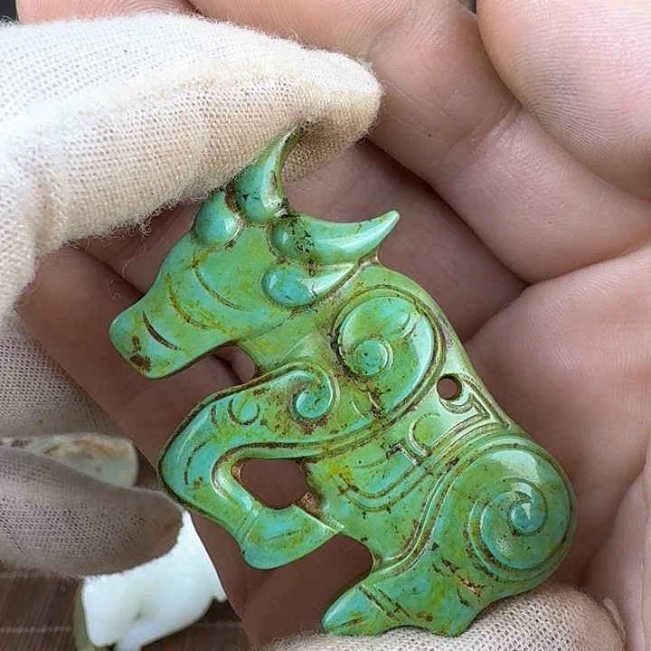 和田玉挂件未镶嵌藤**梅