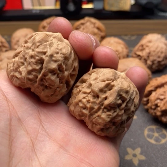 文玩核桃把件蛤蟆